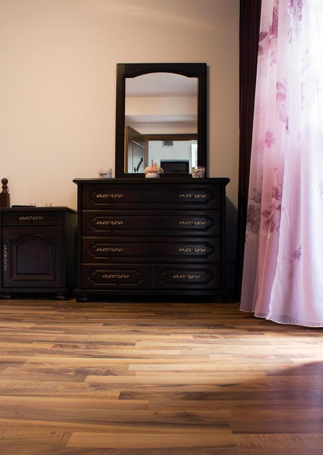 Apartament Mountain Life Buşteni Buitenkant foto