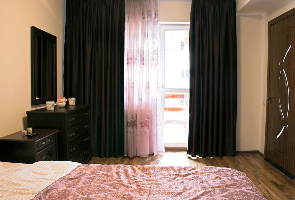 Apartament Mountain Life Buşteni Buitenkant foto